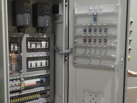 Tủ điều khiển tháp giải nhiệt
